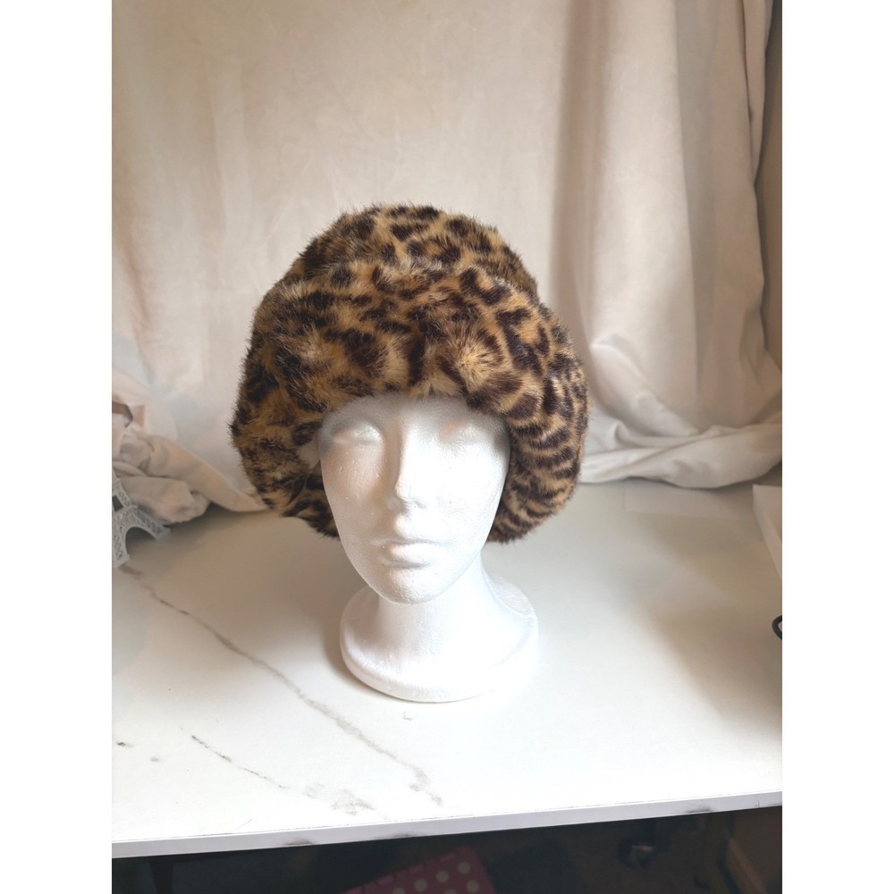 NEW Y2K vibe Nine West Leopard Faux Fur Bucket Hat Will fit up to 22" - Picture 9 of 11